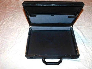 Samsonite Briefcase Hard Shell Black Attache Vintage Spy Black 18" C R Red - Picture 1 of 5