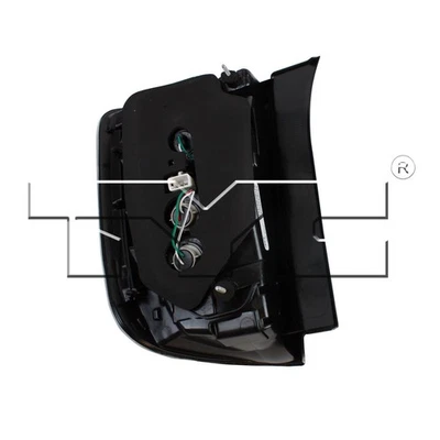 Conjunto de luces traseras TYC 11-6154-00 para Toyota Prius 04-05 Foto 1 de 4