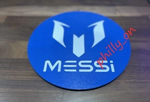Leo Messi Logo Holz Schild 14" Wanddeko Handarbeit Fußball Argentinien - Bild 1 von 3