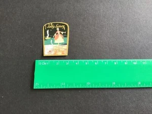 Lady Luxury vintage label R34055 - Picture 1 of 2