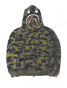 Unbranded - Camouflage Shark Jacket - Picture 1 of 1