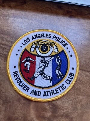 Basquete de beisebol raro Los Angeles CA PD revólver clube atlético remendo ferro - Imagem 1 de 4