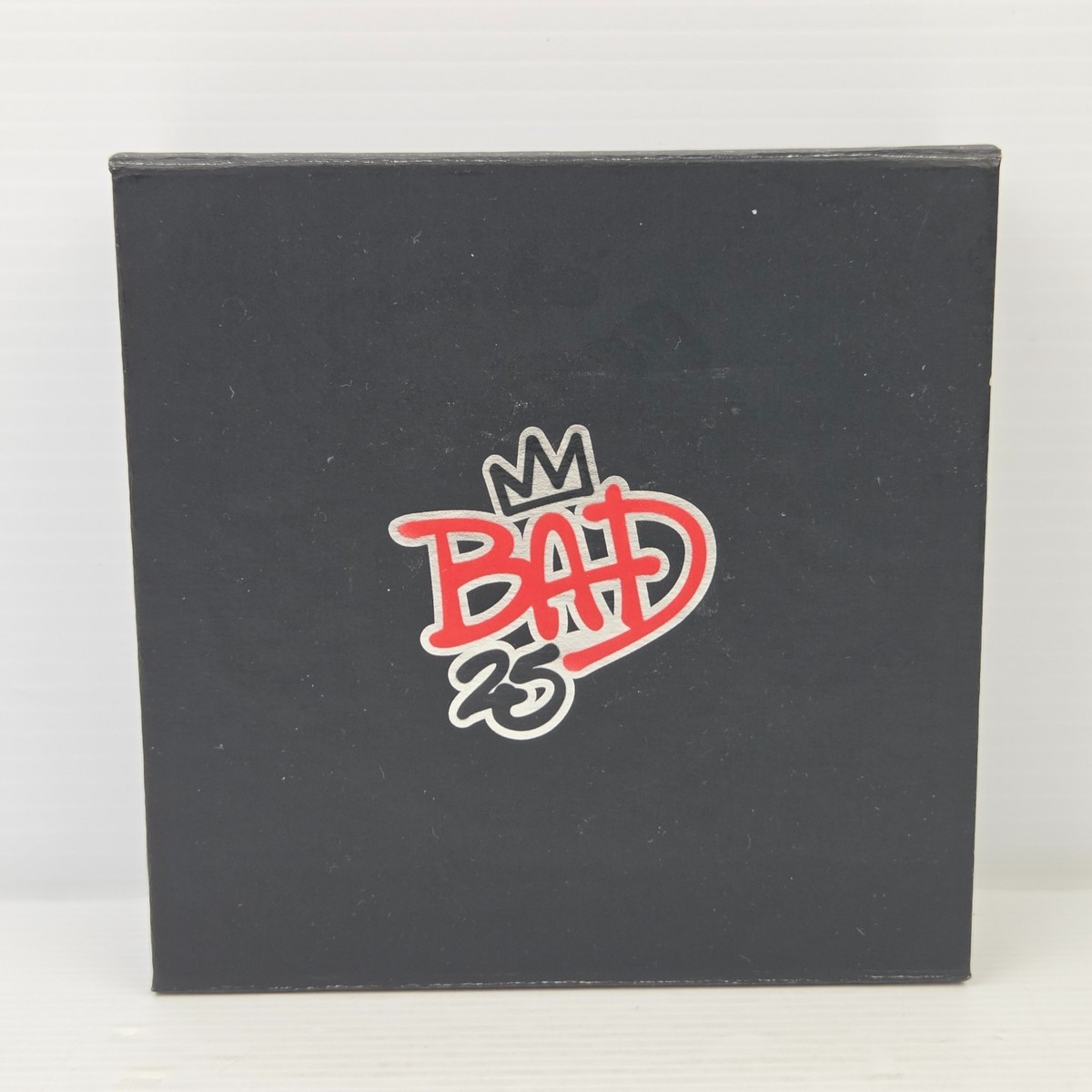 マイケル・ジャクソン　BAD 25周年記念　デラックス　エディション Michael Jackson - Bad 25 Deluxe Edition (Full Album) - YouTube