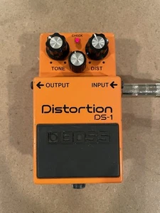 Boss Roland Distortion DS1 DS 1 Guitar Effect Pedal. Working. - Picture 1 of 4