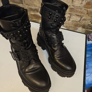 XTI Urban Brand Stiefel schwarz Gr. 38 Schuhe - Bild 1 von 7