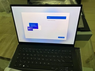 Asus ZenBook 14 OLED AMD Ryzen 5 5625U 8GB AMD Radeon SSD 512GB 14" 2.8K Win 11 - Immagine 1 di 4