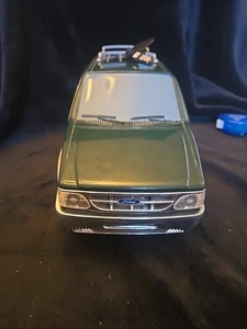 Vintage Funrise Ford Explorer Eddie Bauer Edition Maßstab 1:18 Plastikmodell funktioniert - Bild 1 von 7