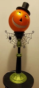 HTF Cracker Barrel Lite Pumpkin Spiderweb Street Light Lamp Post Halloween Decor - Picture 1 of 12