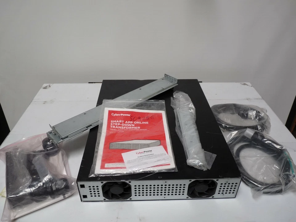 Transformador reductor SAN DIEGO PICKUP CyberPower OL6KSTF 6000VA 6000W 240V 120V Foto 1 de 4