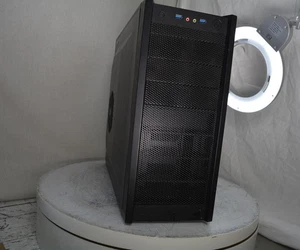 ANTEC ONE Mid-Tower Computer Case SEE NOTES - Picture 1 of 8