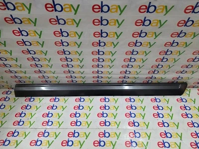 09-15 HONDA PILOT RIGHT FRONT DOOR MOLDING TRIM OEM GRAY NH737M SCRATCHES - Image 1 of 4