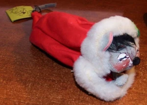 Ratón de Navidad Annalee 10" en medias - Imagen 1 de 3