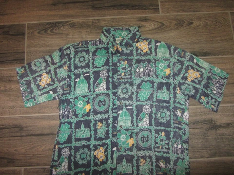 Vintage Ke Nui Hawaii Notre Dame Fighting Irish Green Hawaiian Lounge Shirt M MD Cover