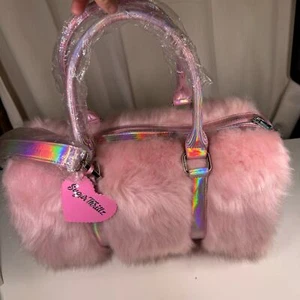 PUPPEN KILL SUGAR THRILLZ ROSA KUNSTFELL SHAGADELISCH HOLOGRAFISCH WEEKENDER NEU MIT ETIKETT - Bild 1 von 15