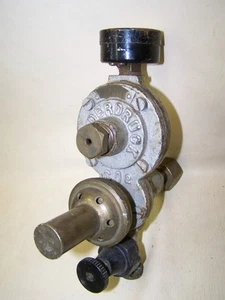 Alte Armatur für Zapfanlage, Top Bar DEKO - Bild 1 von 1