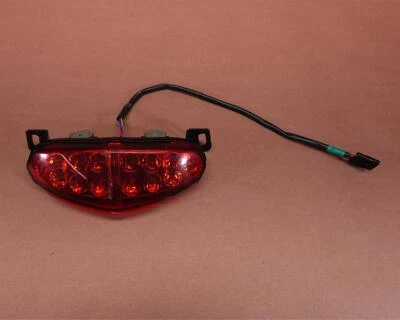 KAWASAKI ER650 ER-6N 2009-2011 LUZ TRASERA LUZ DE FRENO Foto 1 de 4