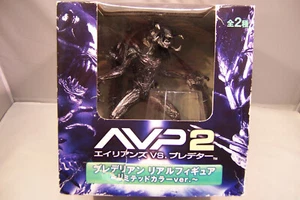 ALIEN VS PREDATOR 2: BLACK PREDALIEN 8 inch DELUXE ACTION FIGURE AVP REQUIEM NEW - Picture 1 of 10
