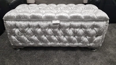 LARGE FULLY UPHOLESTERED CRUSHED VELVET OTTOMAN, FOOTSTOOL, BLANKET BOX.  - Image 1 of 4
