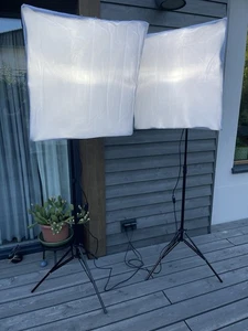 Neewer Softbox Fotostudio Set, 2 Stück, Foto Beleuchtung, sehr guter Zustand - Bild 1 von 10