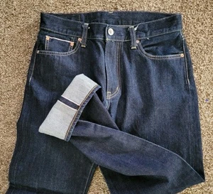 Uniqlo UJ 32x30 Jeans Selvedge Dark Wash Straight - Picture 1 of 8