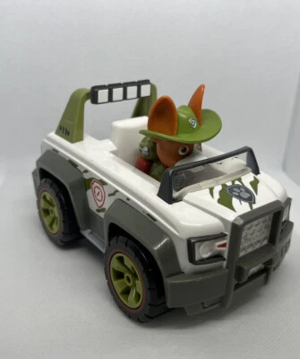 PAW Patrol Tracker’s Pull Back Explorer Vehículo y Figura Sonidos Set Cachorro Difícil de Encontrar Raro Foto 1 de 4