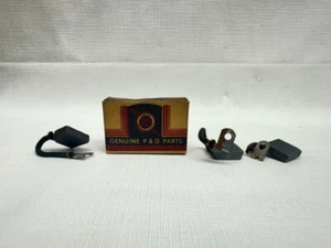 1935-1936 Chrysler Dodge Plymouth DeSoto 40-41 Crosley NORS Generator Brush Set - Picture 1 of 3