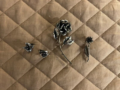 collection of rose sterling jewelry preowned - Image 1 of 4