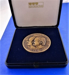 Suecia Rey CARL XVI GUSTAF-Reina SILVIA visita BBÉLGICA, medalla Ø 45,0 mm 55,75gr - Imagen 1 de 11