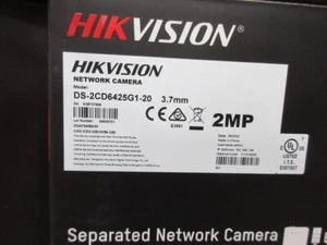 Cámara de red interior Hikvision DS-2CD6425G1-20 2 MP con sensor estenopeico de 3,7 mm, nueva - Imagen 1 de 3