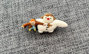 INSIGNIA NAVIDAD MUÑECO DE NIEVE NIÑO VOLADOR - Imagen 1 de 2