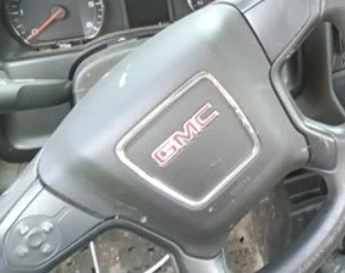 Bolsa de aire airbag volante conductor GMC Sierra 1500 Yukon LH OEM LKQ Foto 1 de 3