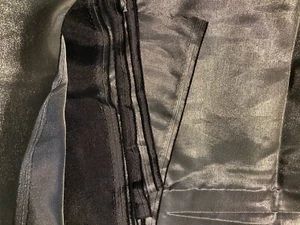 Tessuto raso metallizzato argento scuro 60x254 in circa 7 metri decorazione cucito sfondo - Foto 1 di 4