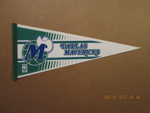 NBA Dallas Mavericks Vintage Circa 1990's Mint Team Logo Basketball Pennant Cover