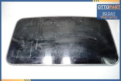 2009-2015 HYUNDAI GENESIS EQUUS Sedan Sunroof Glass OEM 816103M000 - Image 1 of 4
