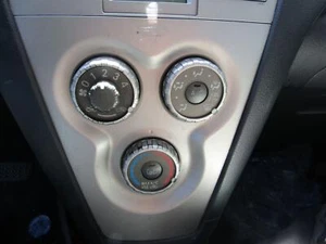 Heater A/c Control TOYOTA YARIS 09 10 11 12 - Picture 1 of 1