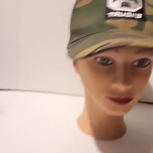 TOYOTA TRUCKS Camo Meshback SnapBack Ball Cap Hat Crisp Condition - Picture 1 of 8