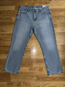 Old Navy Light Wash Straight Leg Jeans Men's Size 38x30 Pockets 100% Cotton NWT - Imagen 1 de 16