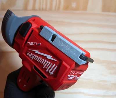 Milwaukee M12 FUEL Cut Off Tool Allen Key HEX Wrnech Tool Holder Black/Gray/Red - Image 1 of 4