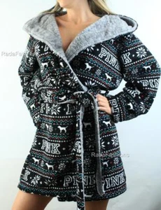 Victoria's Secret ROSA Felpa Acogedora Bata de Vellón Fair Isle Reversible XS S M L - Imagen 1 de 3