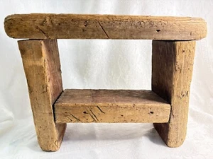 Vintage Handcrafted Rustic Wooden Milking Stool ~ Extra Thick Wood - Picture 1 of 11
