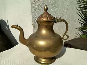 ANTIQUE VINTAGE ARABIC MIDDLE EASTERN BRASS & COPPER COFFEE TEA POT - Picture 1 of 12