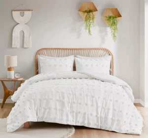 Queen Comforter Set, Clipped Jacquard Comforter Set Chic Pompoms Accent - Picture 1 of 9