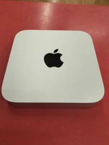 Apple Mac Mini M2 8GB RAM 256GB SSD Guter Zustand Gebraucht - Bild 1 von 8