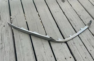 2021-2014 Genesis GV80 Left Rear Bumper Molding OEM 86694-T6000 - Picture 1 of 5