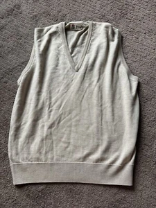 pringle of scotland Men’s Beige Wool Vest Size S - Picture 1 of 4