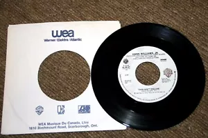 VINYL NEW 45 RECORD HANK WILLIAMS JR "I REALLY LIKE GIRLS" & "THIS AIN'T DALLAS" - Picture 1 of 3