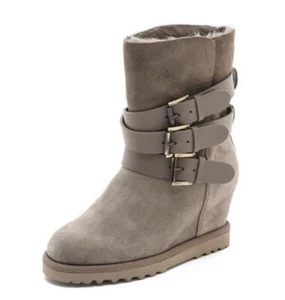 ASH NEU IM KARTON YES Lammfell und Wildleder versteckter Keilabsatz Stiefel Größe 7 Damen Schnallen - Bild 1 von 9