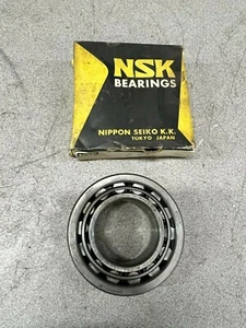 NEW IN BOX NSK NU2209C3 2209 CYLINDRICAL ROLLER BEARING  NU2209WC3 - Picture 1 of 8