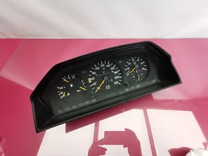 MERCEDES W124 C124 S124 Diesel Instrument cluster speedometer 220km/h 231k 29P - Picture 1 of 8