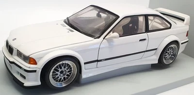 UT Models 1/18 Scale Model Car 20482 - BMW M3 GTR Street Car - White - Image 1 of 4